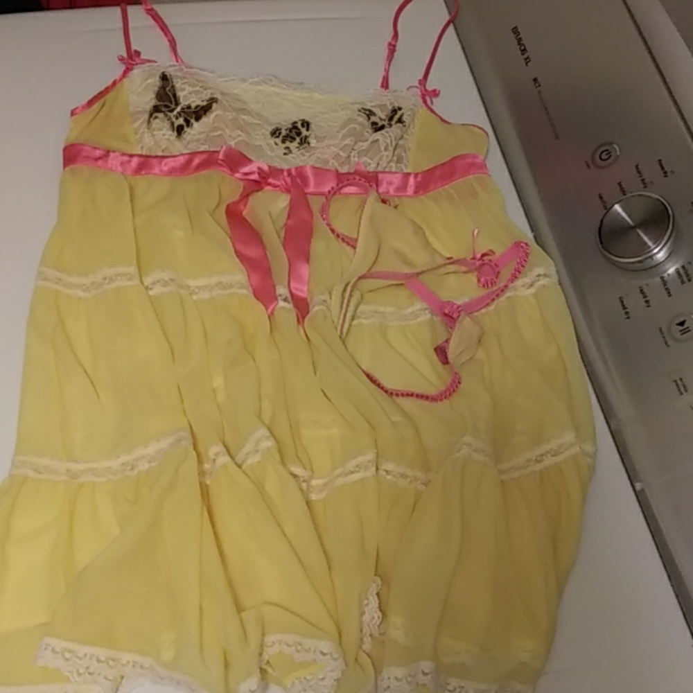 Lingerie Betsy Johnson